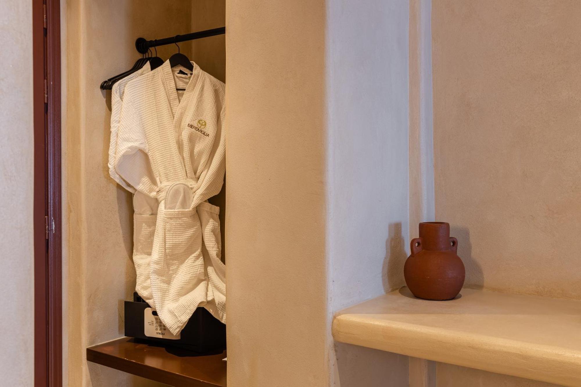 Meroviglia Boutique Hotel Imerovígli Szoba fotó